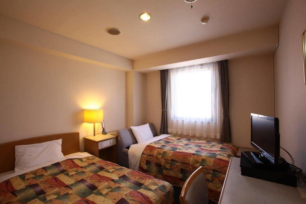 Hotel Ermou Regency Numazu Esterno foto